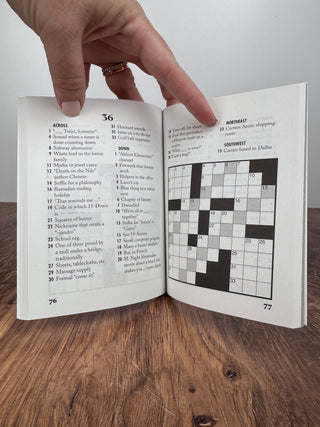 Pause For Puzzles: Easy Crosswords For Serenity