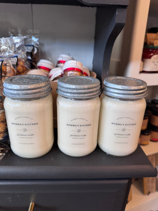 Momma’s Kitchen – Soy Wax Mason Jar Candle (16 oz)