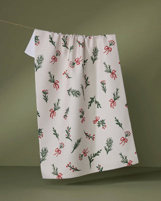 Everlove Tea Towel by Geometry – eco-friendly kitchen towel made from recycled materials | JSQ Mercantile – Women’s Boutique & Gift Shop in La Grange, IL