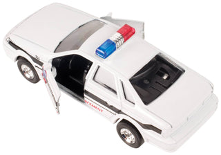 White-Police-Car-Pull-Back-Car-behind