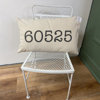 60525 16" x 26" Pillow Cover with Pillow Insert