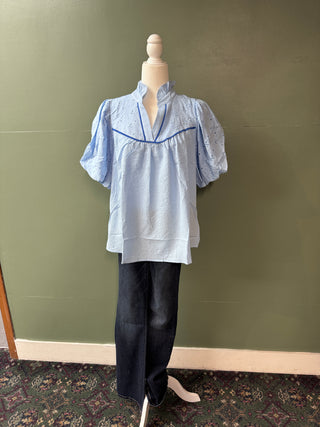 Eyelet Puff Sleeve Contrast Trim Top