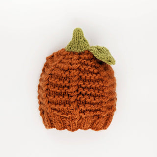 Pumpkin-shaped baby knit beanie with green leaf topper – JSQ Mercantile gift shop La Grange, IL
