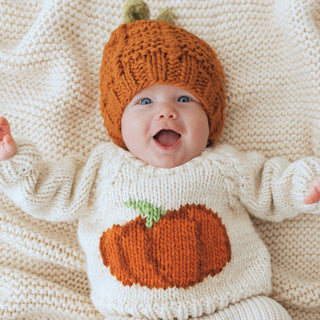 Pumpkin-shaped baby knit beanie with green leaf topper with matching sweater – JSQ Mercantile gift shop La Grange, IL