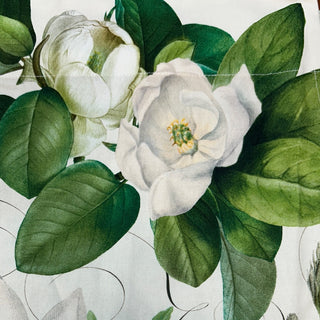 Magnolia Petals Cotton Apron – With Pockets